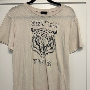 NWT Go Get Em Tiger Tee